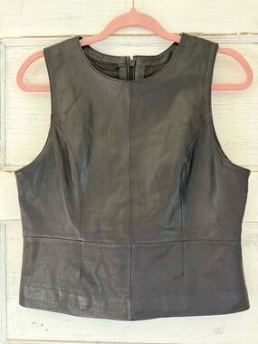 Pelle Studio Wilson Black Leather sleeveless top w/ back zipper. Size Large